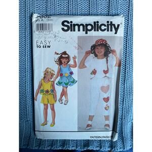 Simplicity 7302 Sewing pattern girls scalloped top skirt shorts pants size 3